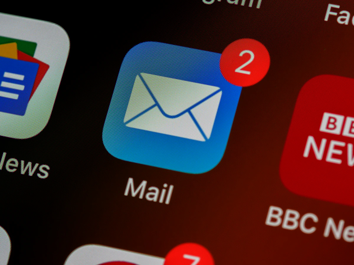 Signs indicating your business in Kolkata requires email automation